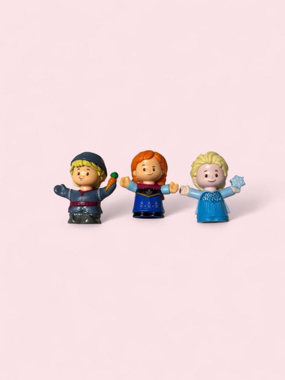 Little people Disney frozen characters- Elsa, Anna, & Kristoff
